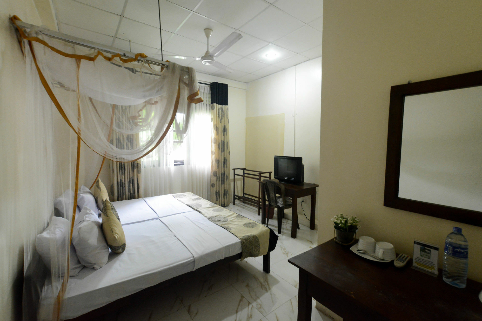 Pavana Resort Embilipitiya Extérieur photo